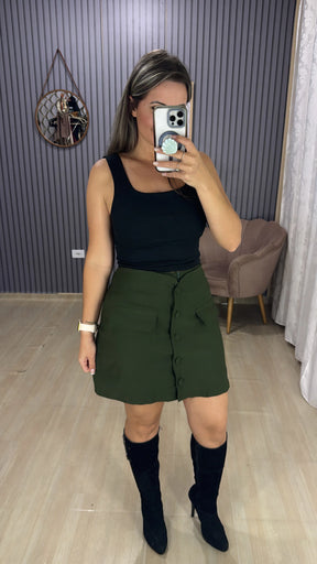 Shorts saia botões plus